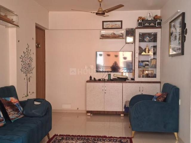 Flat for rent in Sarkhej, Gujarat