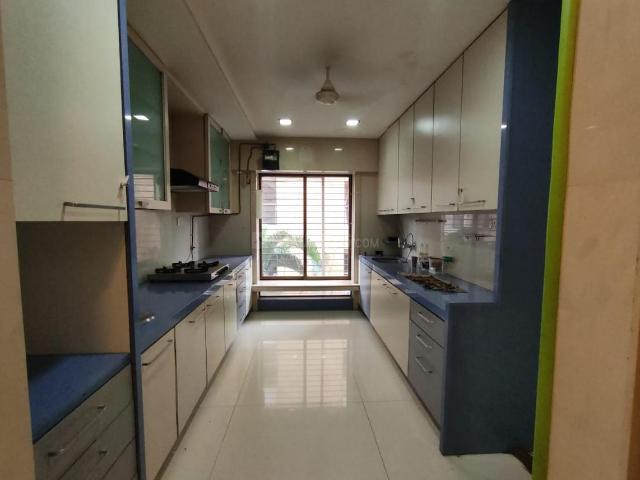 Flat for rent in Juhu, Mumbai