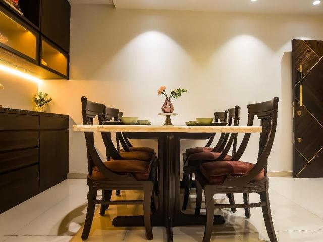 Flat for sale in Juhu, Mumbai