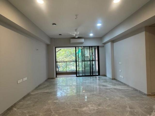 Flat for sale in Juhu, Mumbai