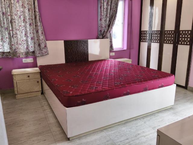 Flat for rent in Calcutta, West Bengal