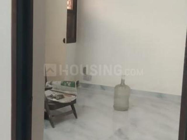 Flat for rent in Deri