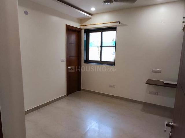 Flat for rent in Deri