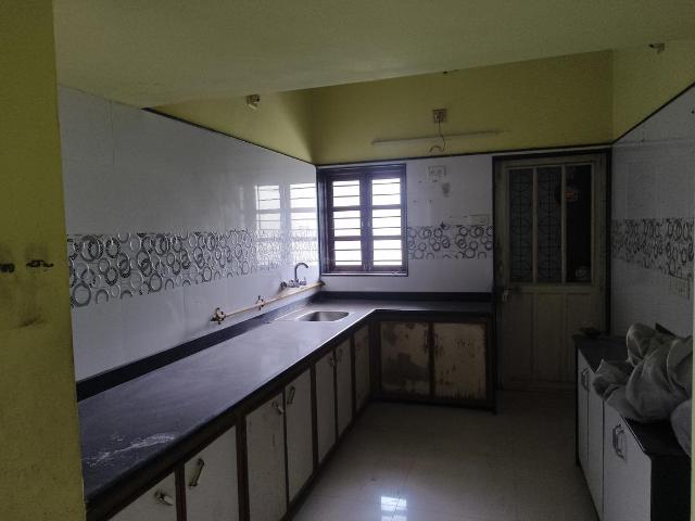 Flat for rent in Gujarat