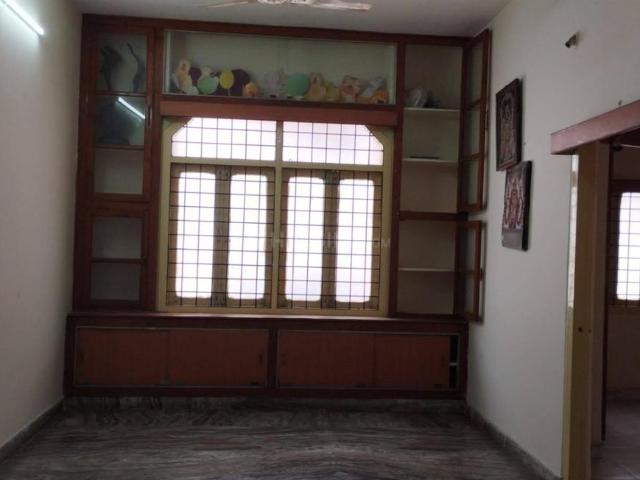 Flat for rent in Haidarabad, Telangana