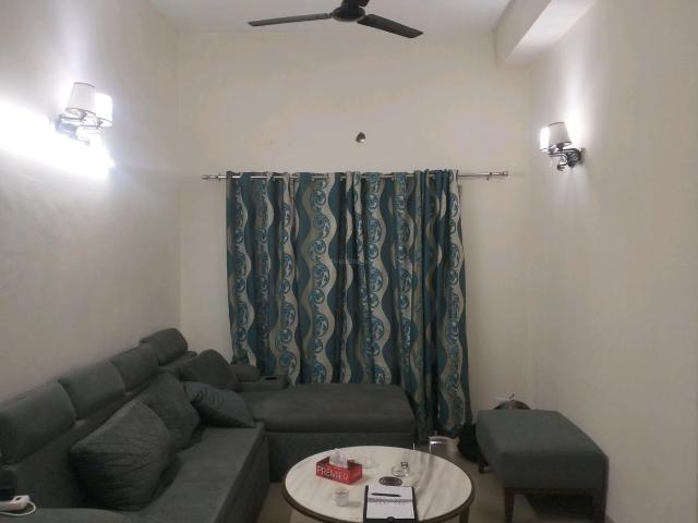 Flat for rent in West Delhi, Deri