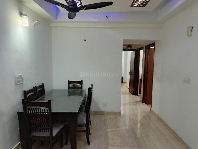 Flat for rent in DLF Capital Greens, Delhi