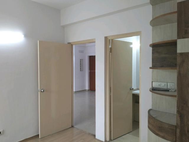 Flat for rent in West Delhi, Deri