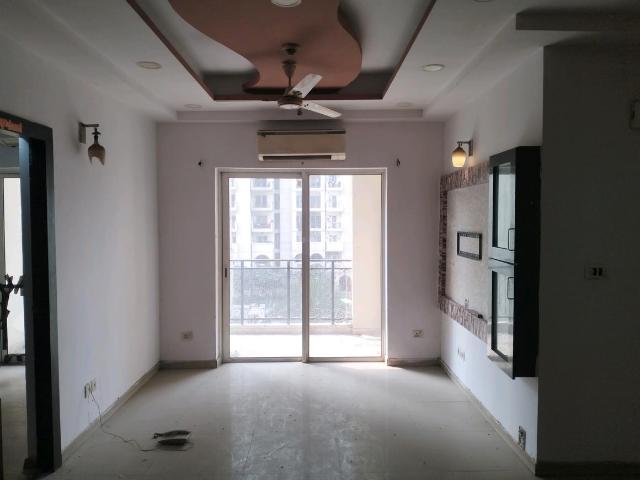 Flat for sale in West Delhi, Deri