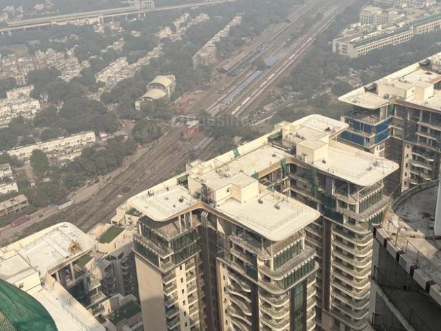 Flat for sale in Karol Bagh, Delhi