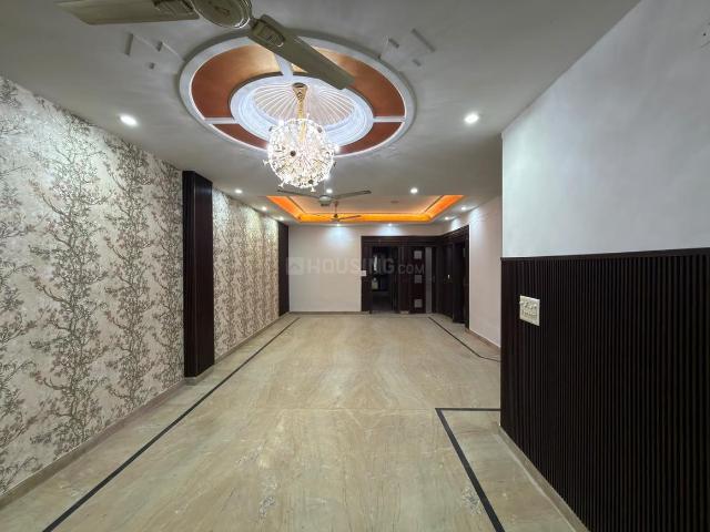Flat for rent in Anand Vihar, Delhi