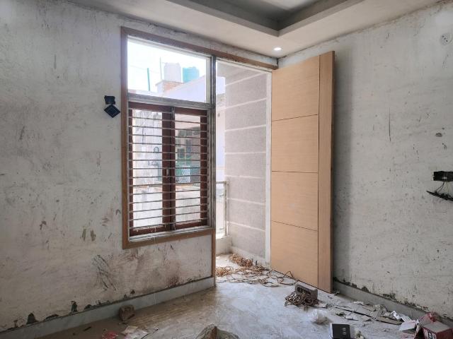 Flat for sale in South Delhi, Deri