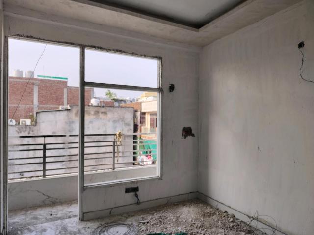 Flat for sale in South Delhi, Deri
