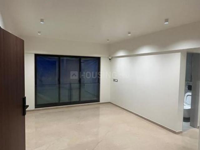 Flat for sale in Khar, Mumbai