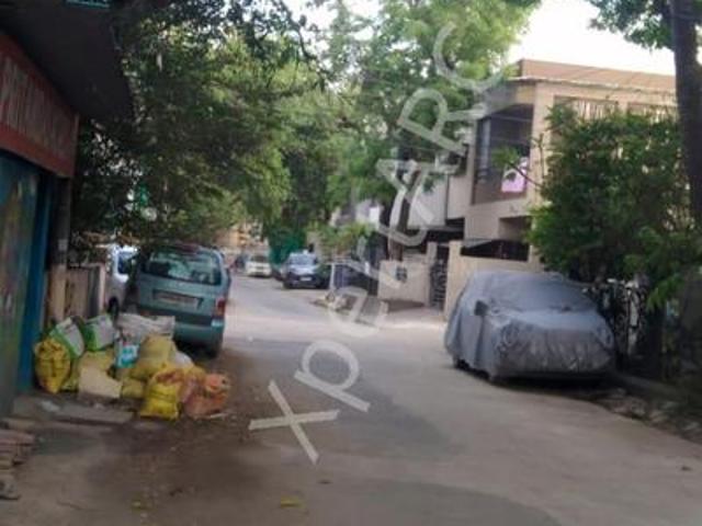Flat for sale in Madya