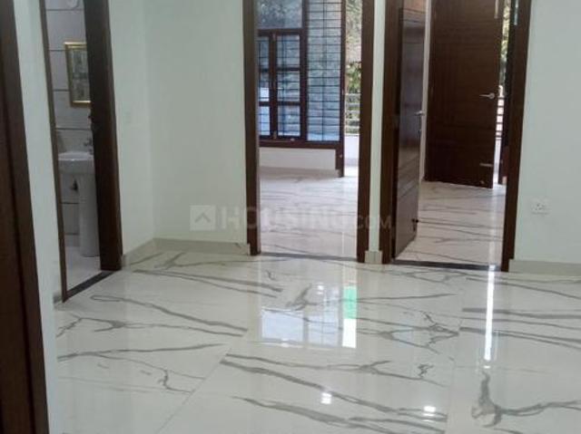 Flat for rent in South Delhi, Deri