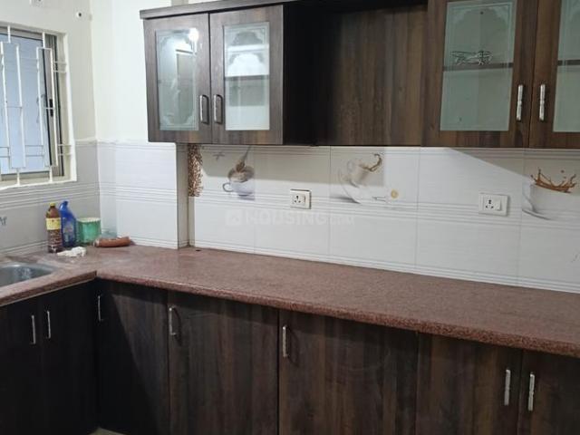 Flat for rent in Madya