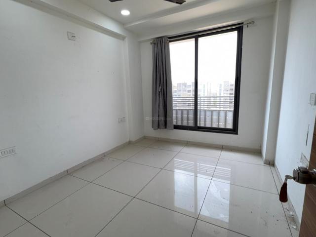 Flat for rent in Gandhinagar, Gujarat