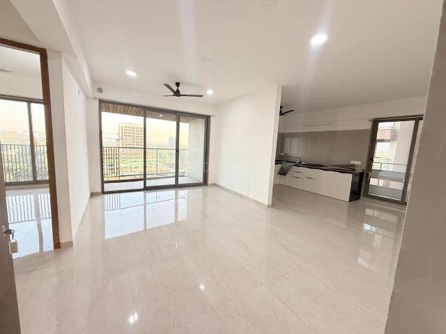Flat for rent in Gandhinagar