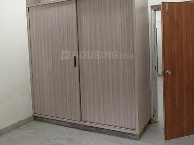 Flat for rent in Nampally, Haidarabad