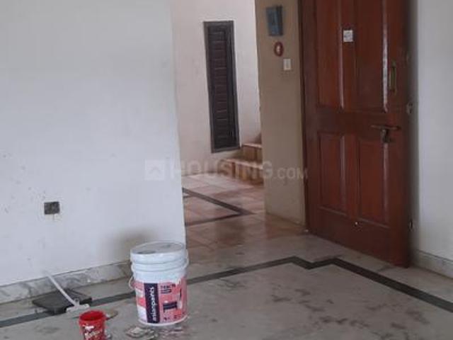 Flat for rent in Ladyhill, Mangaluru