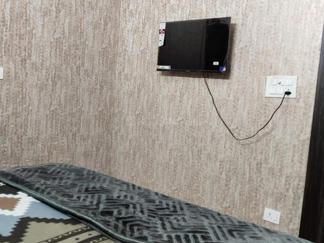 Flat for rent in East Delhi, Deri