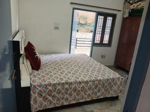 Flat for rent in Roshan Bagh, Prayagraj