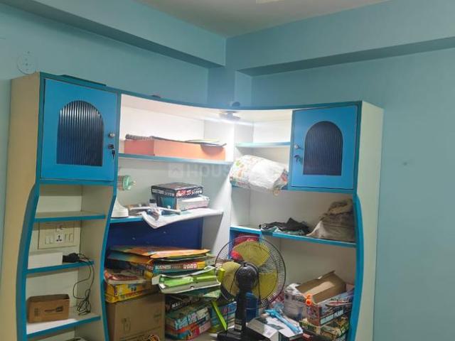 Flat for rent in Calcutta, West Bengal