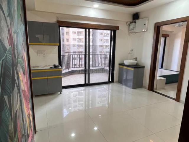 Flat for rent in Madya