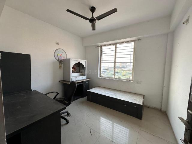 Flat for rent in Madya