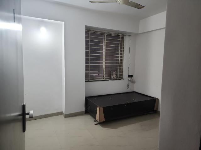 Flat for sale in Madya