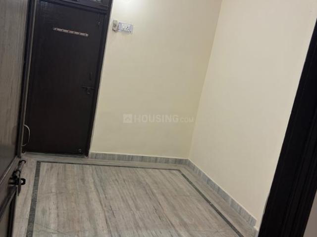 Flat for rent in South West Delhi, Deri