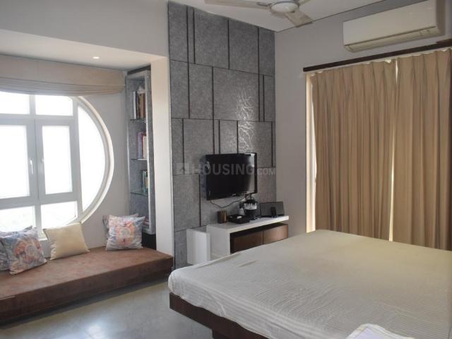Flat for sale in Mahim, Mumbai City District