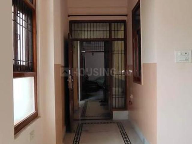 Flat for rent in Banaras Ghats, Varanasi