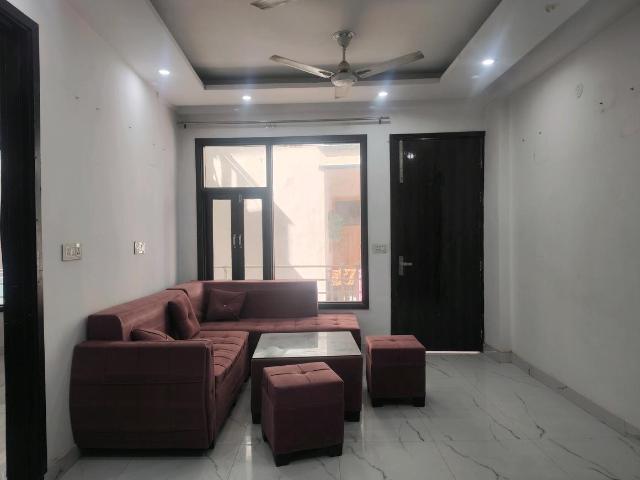 Flat for rent in South Delhi, Deri