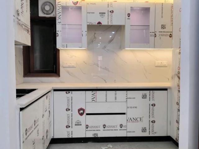 Flat for rent in South Delhi, Deri