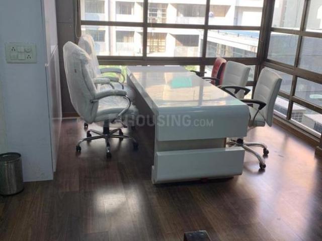 Flat for rent in Sarkhej, Gujarat