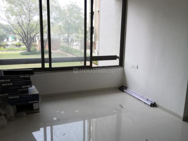 Flat for rent in Sarkhej, Gujarat
