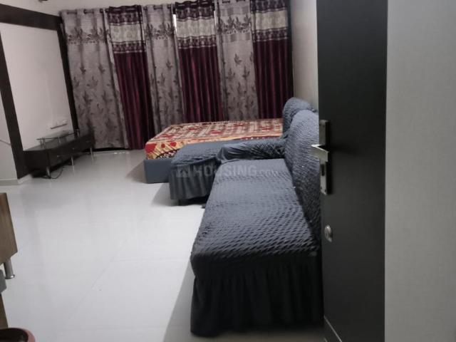 Flat for rent in Makarba, Sarkhej