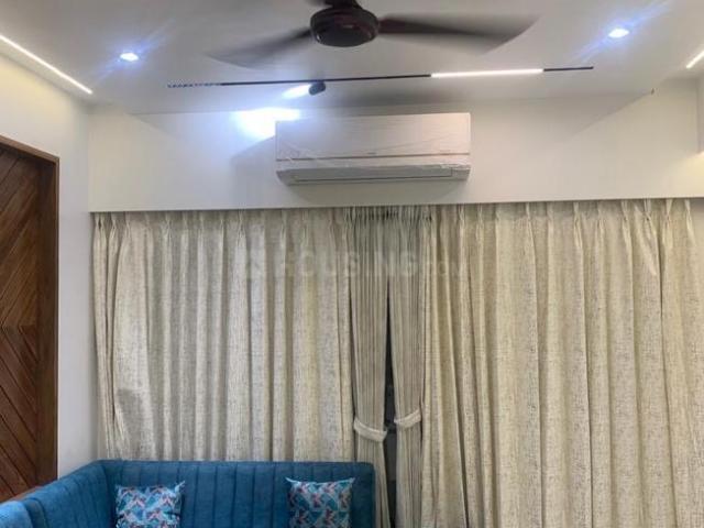 Flat for sale in Sarkhej, Gujarat