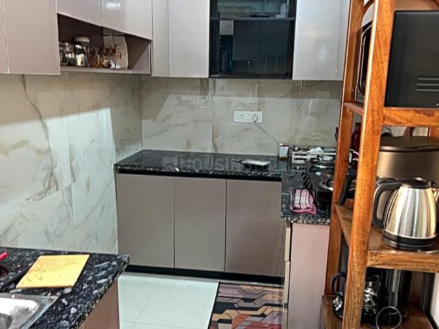 Flat for sale in South Delhi, Deri