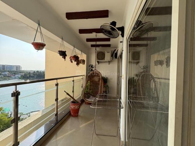 Flat for rent in Shenoys, Ernakulam