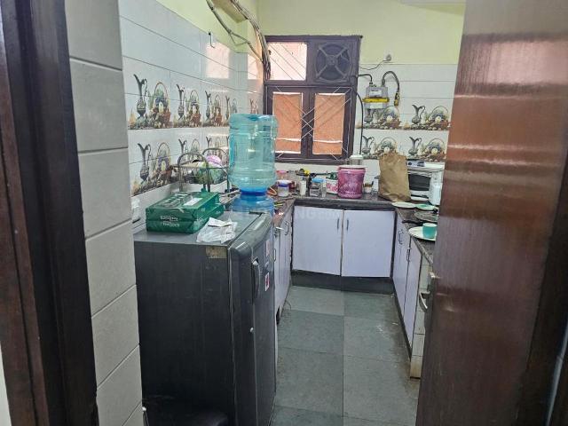 Flat for sale in East Delhi, Deri
