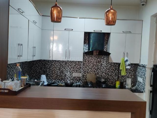 Flat for sale in East Delhi, Deri