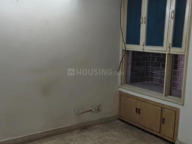 Flat for sale in Mayur Vihar, Delhi
