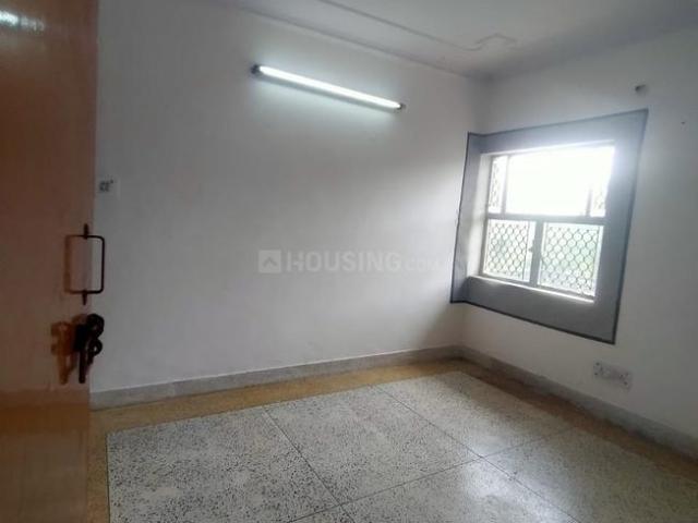 Flat for sale in East Delhi, Deri