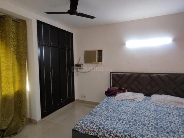 Flat for sale in East Delhi, Deri