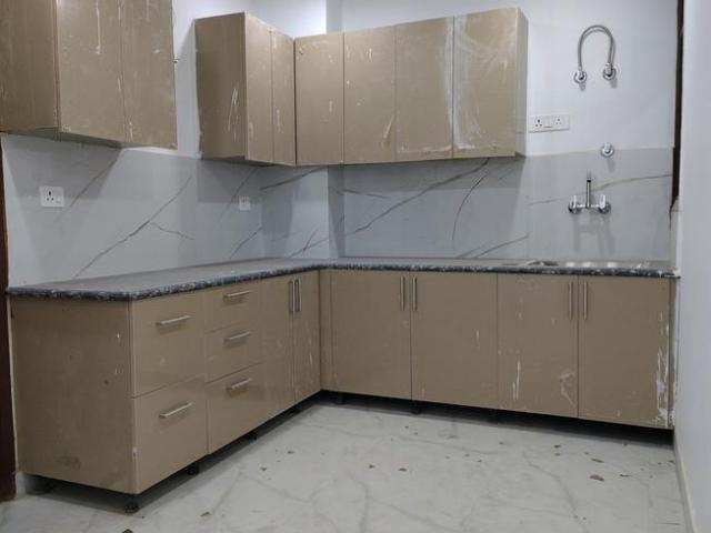 Flat for sale in South Delhi, Deri