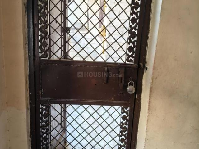 Flat for rent in North Delhi, Deri