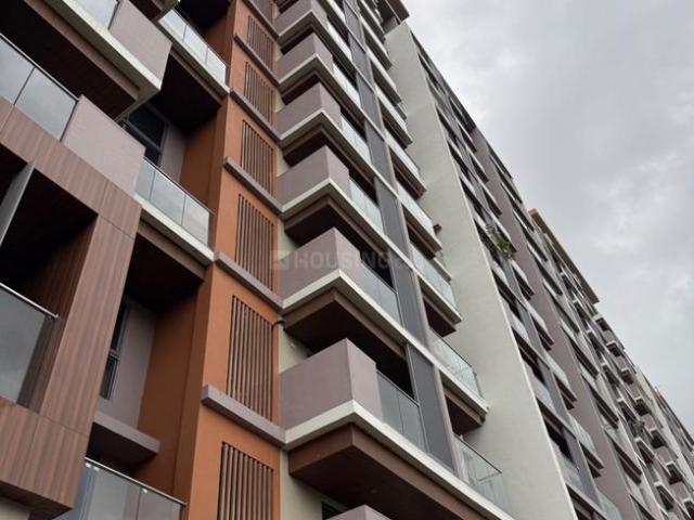 Flat for sale in Ghorpuri, Pune